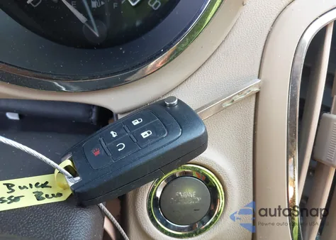 2011 Buick Lacrosse Cxs z USA, uszkodzony, nr VIN 1G4GE5ED9BF107763